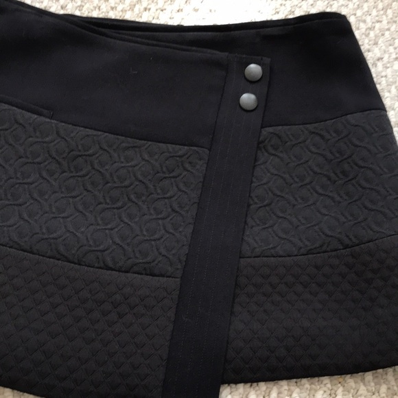 NWT CAbi Swathe Skirt - Picture 4 of 8